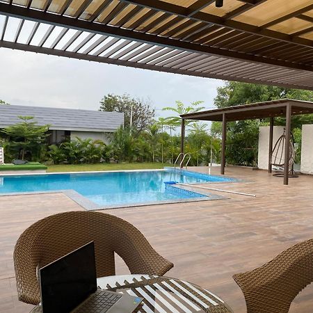 V R Farms Exotic Villa Venkatāpur Exterior foto