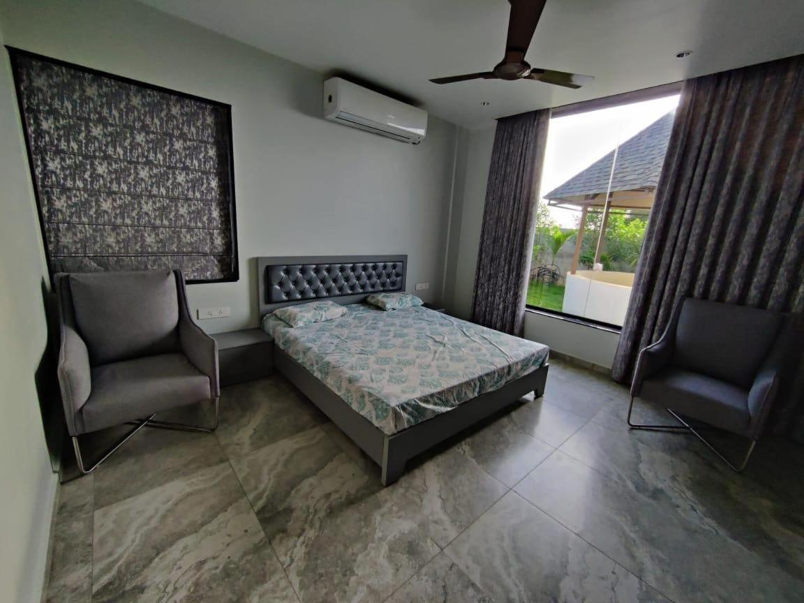 V R Farms Exotic Villa Venkatāpur Exterior foto