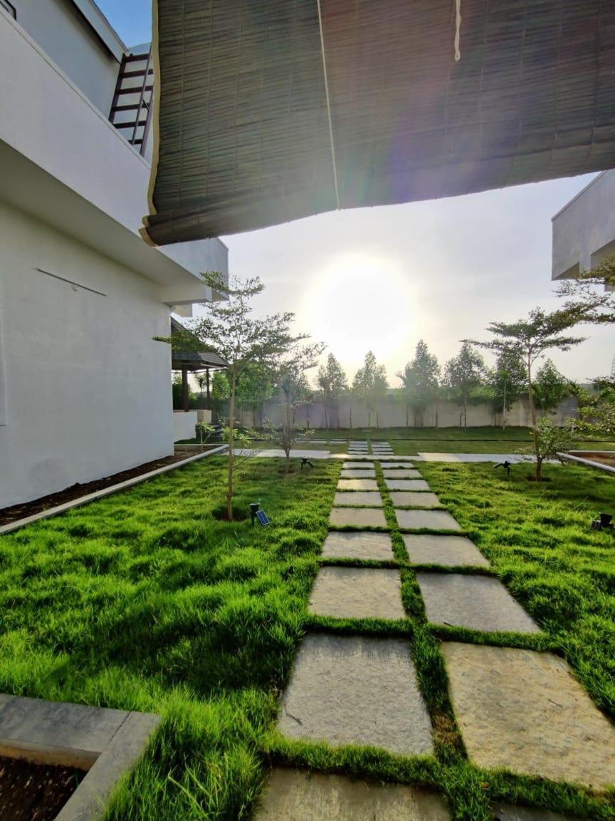 V R Farms Exotic Villa Venkatāpur Exterior foto