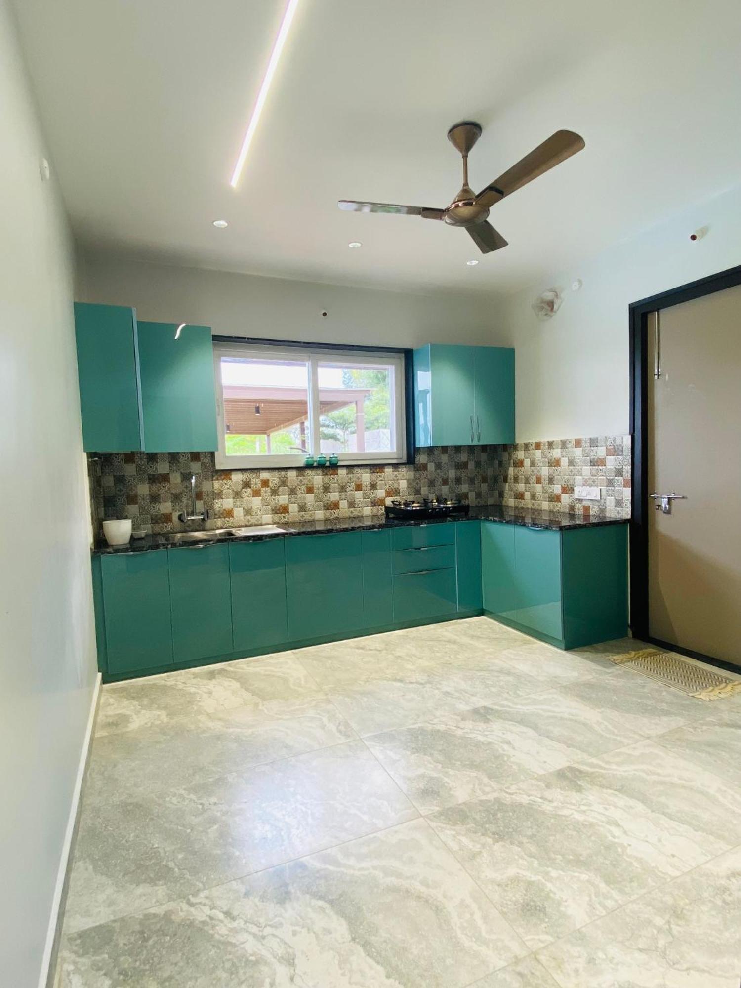 V R Farms Exotic Villa Venkatāpur Exterior foto